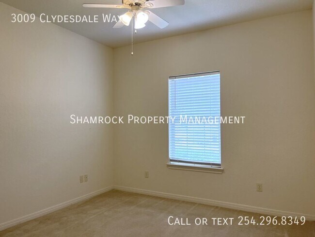 Building Photo - Surrey Ridge duplex