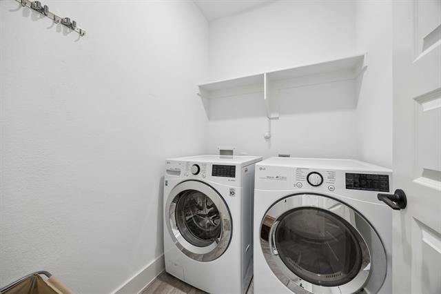 Building Photo - 9428 Voyager Vista
