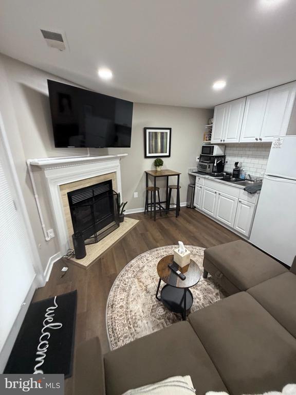 Building Photo - 14552 Woodgate Manor Pl