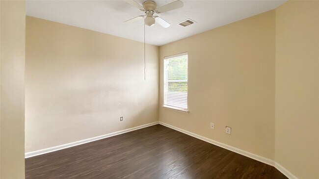 Building Photo - 2614 Skyview Knoll Ct