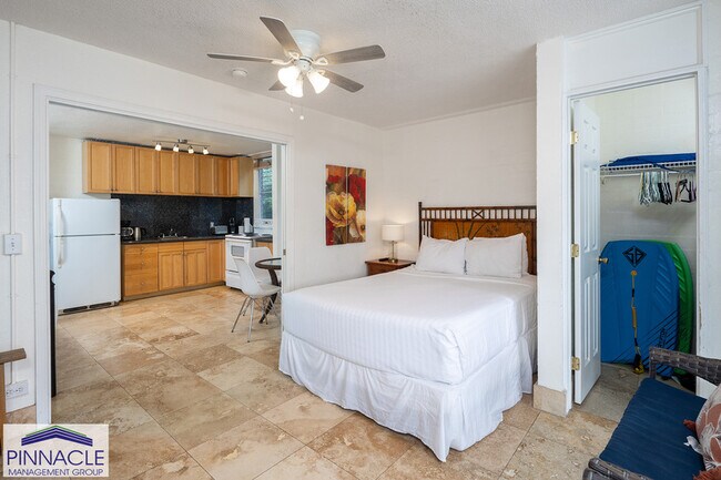 Building Photo - 240 Lili?uokalani Ave