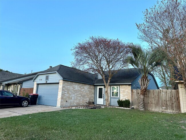 Building Photo - 7114 Golden Dale Ct