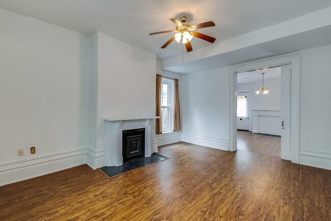 Building Photo - 377 S Upper St