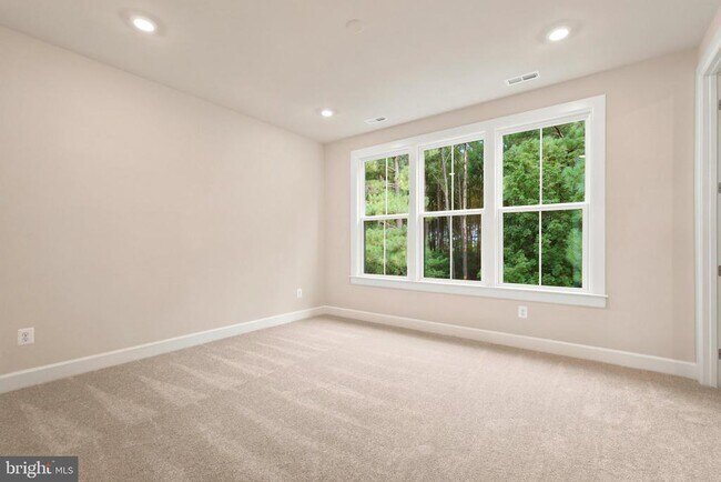 Building Photo - 11152 Lanier Farm Lp