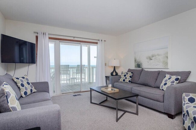 Building Photo - 1705 Sand Dollar Ct