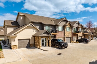 Building Photo - Bellbrook Townhomes