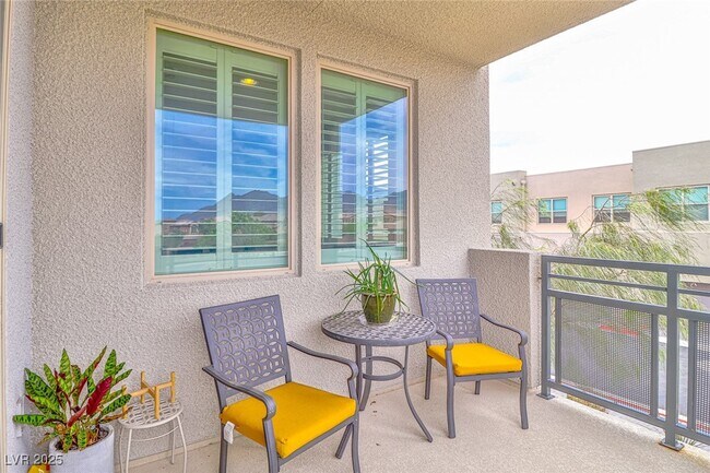 Building Photo - 11290 Hidden Peak Ave