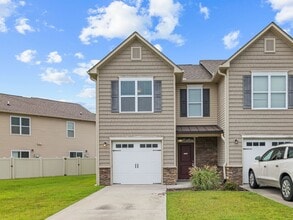 Building Photo - Boyington Place End Unit