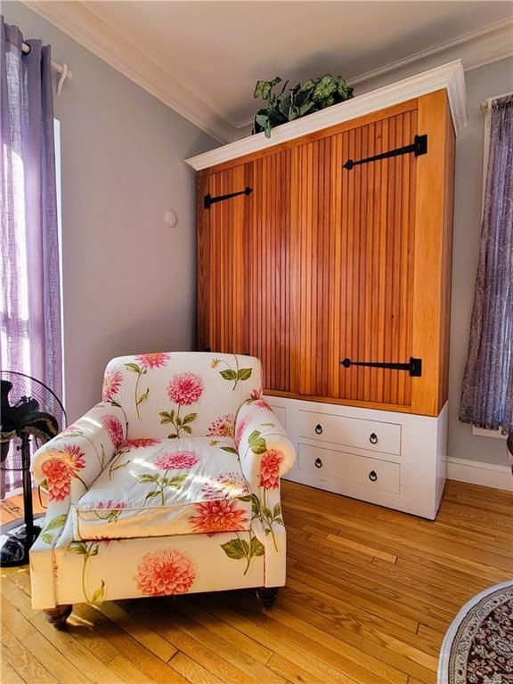 Building Photo - 92 Pelham St