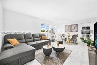 Building Photo - 1340 Lincoln Rd