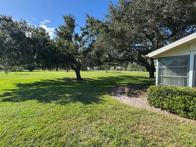 Building Photo - 3966 Oakhurst Blvd