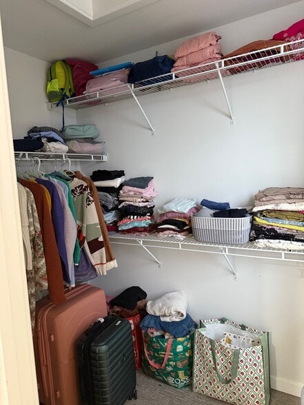 Building Photo - 22102 Cabin Branch Ave