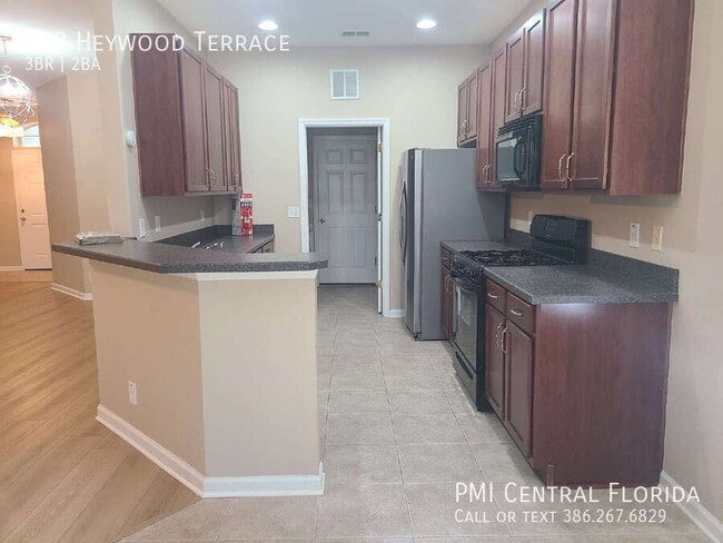 Building Photo - 202 Heywood Terrace