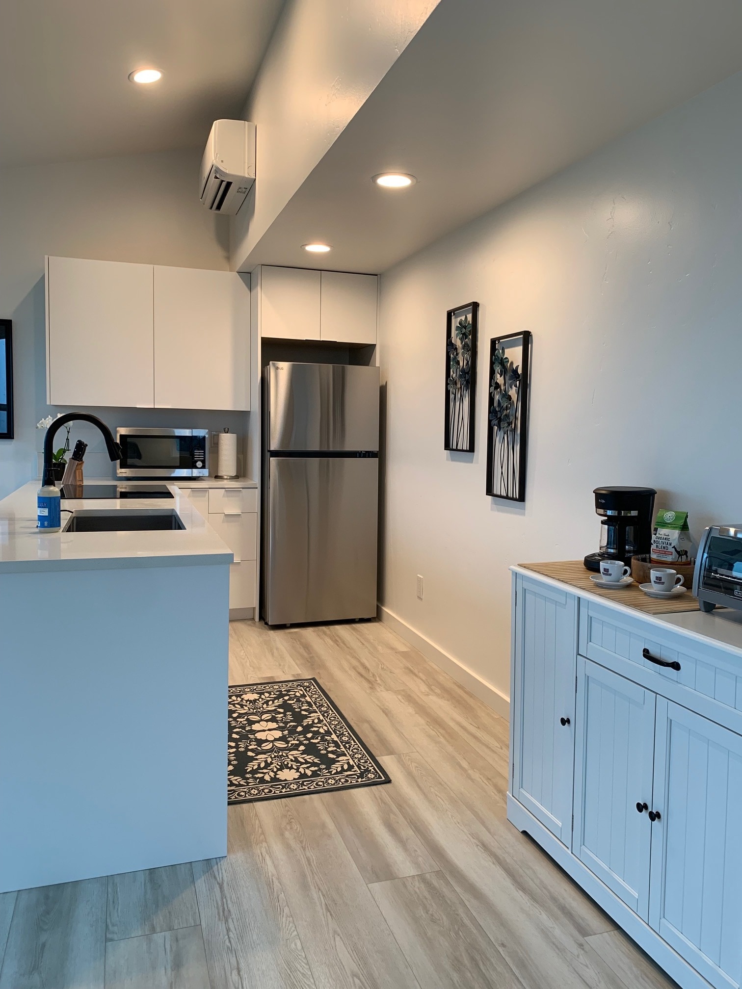 Building Photo - 1195 Wikiup Dr