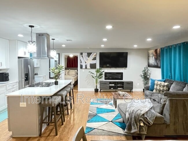 Building Photo - 1771 Dodson Dr SW