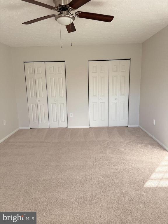 Building Photo - 2401 W Rosecroft Village Cir