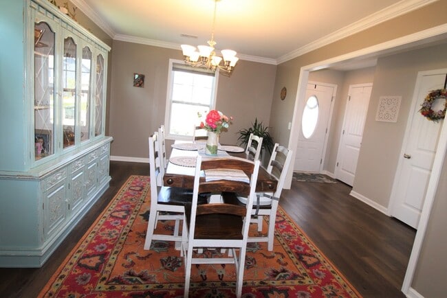 Building Photo - 175 Whitetail Cir