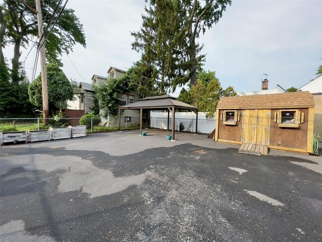 Building Photo - 3101 Wissman Ave