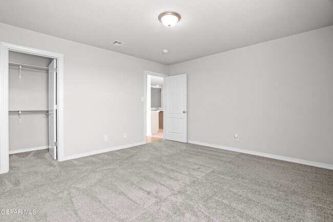 Building Photo - 1056 Nalito Beltran Pl