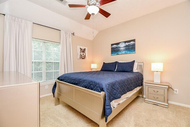 Building Photo - 10303 Sable Trail Ln