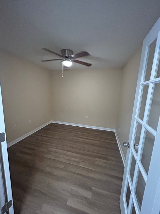 Building Photo - Townhome on Northside of Lakeland