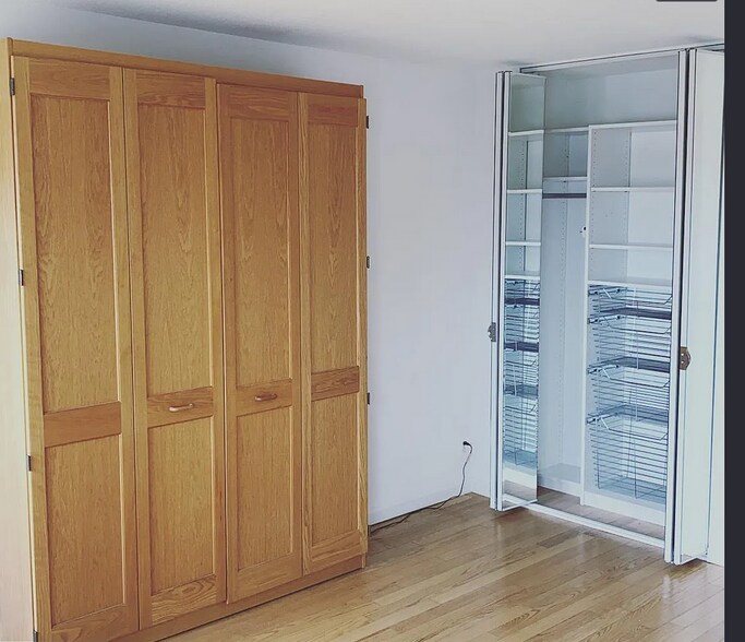 Building Photo - 5500 Friendship Blvd