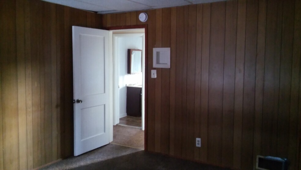 Primary Photo - 3719 Saint Victor St