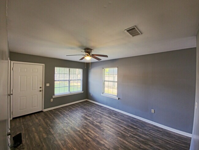 Building Photo - 1814 Morningside Dr