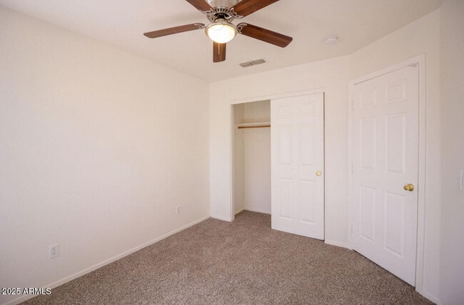 Building Photo - 4925 W Wahalla Ln