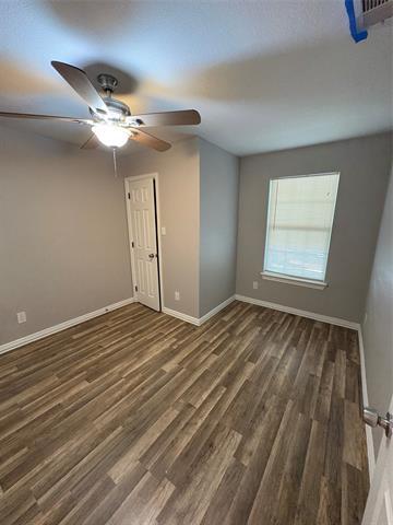Building Photo - 549 Neomi Ave