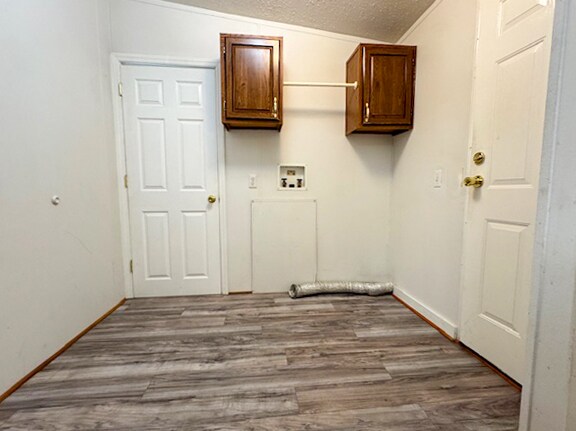Building Photo - 2120 Peeler Rd