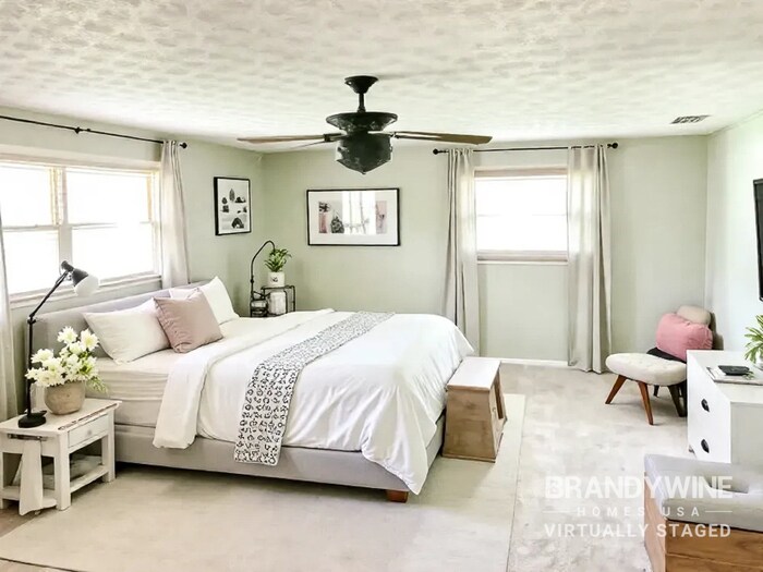 Building Photo - 7671 Vale Dr