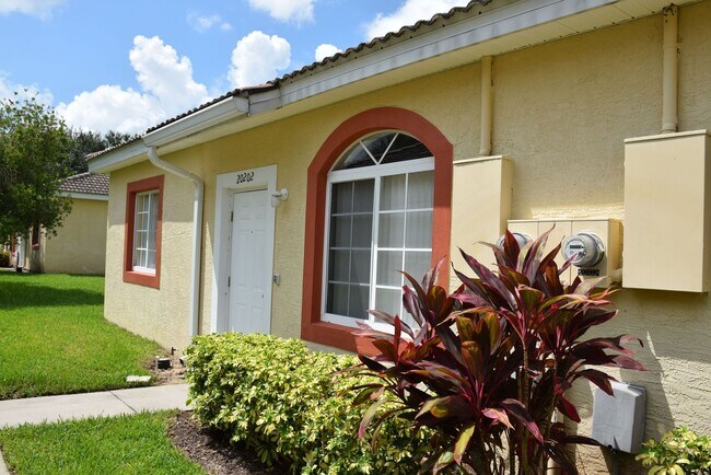 Building Photo - Amenities Galore in Lake Marion Golf Resort! Gated Community! Lovely 2-Bedroom, 2-Bath Condo!