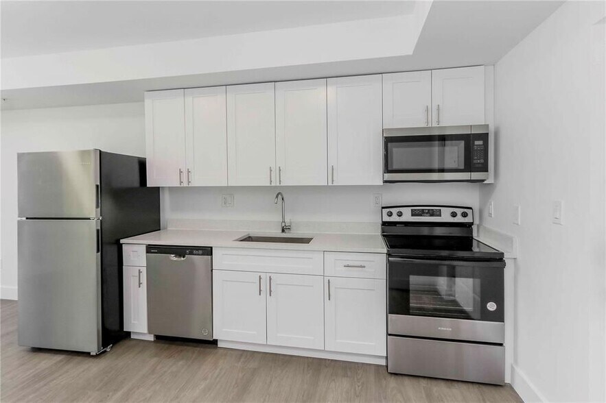 Building Photo - 1620 NW 18th St