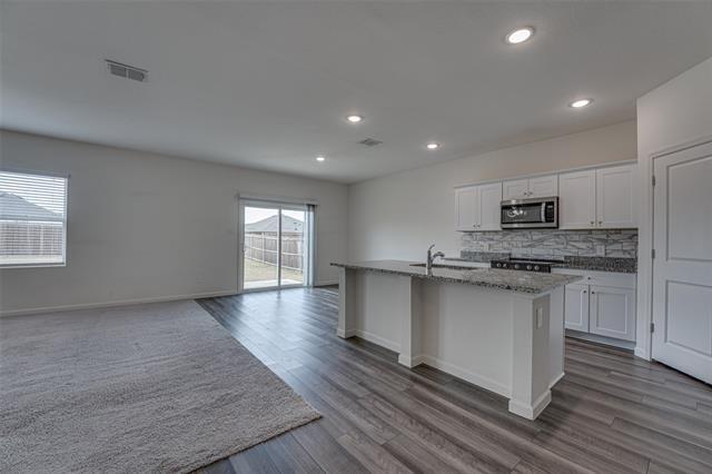 Building Photo - 767 Camden Dr