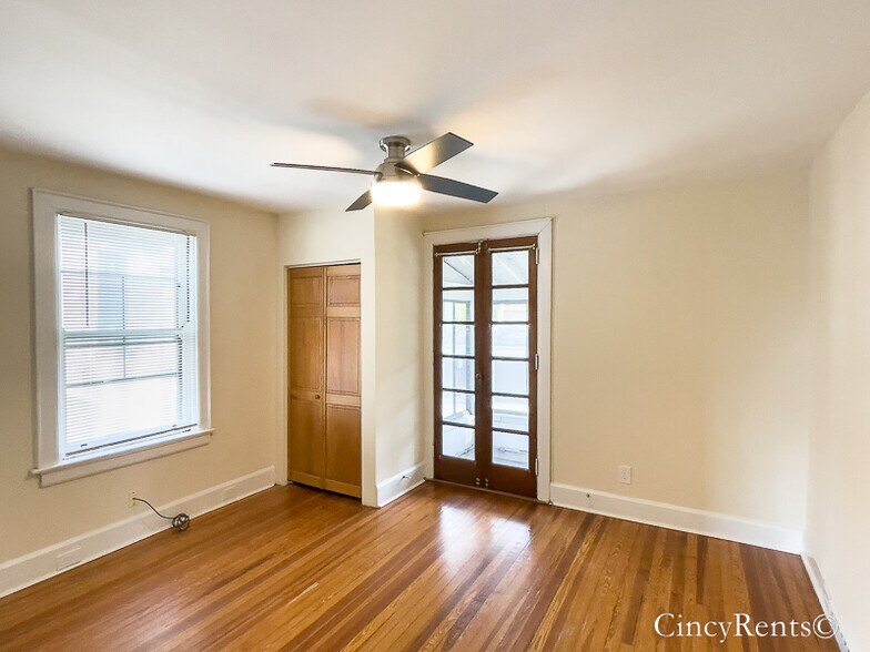 Building Photo - 3538 Burch Ave