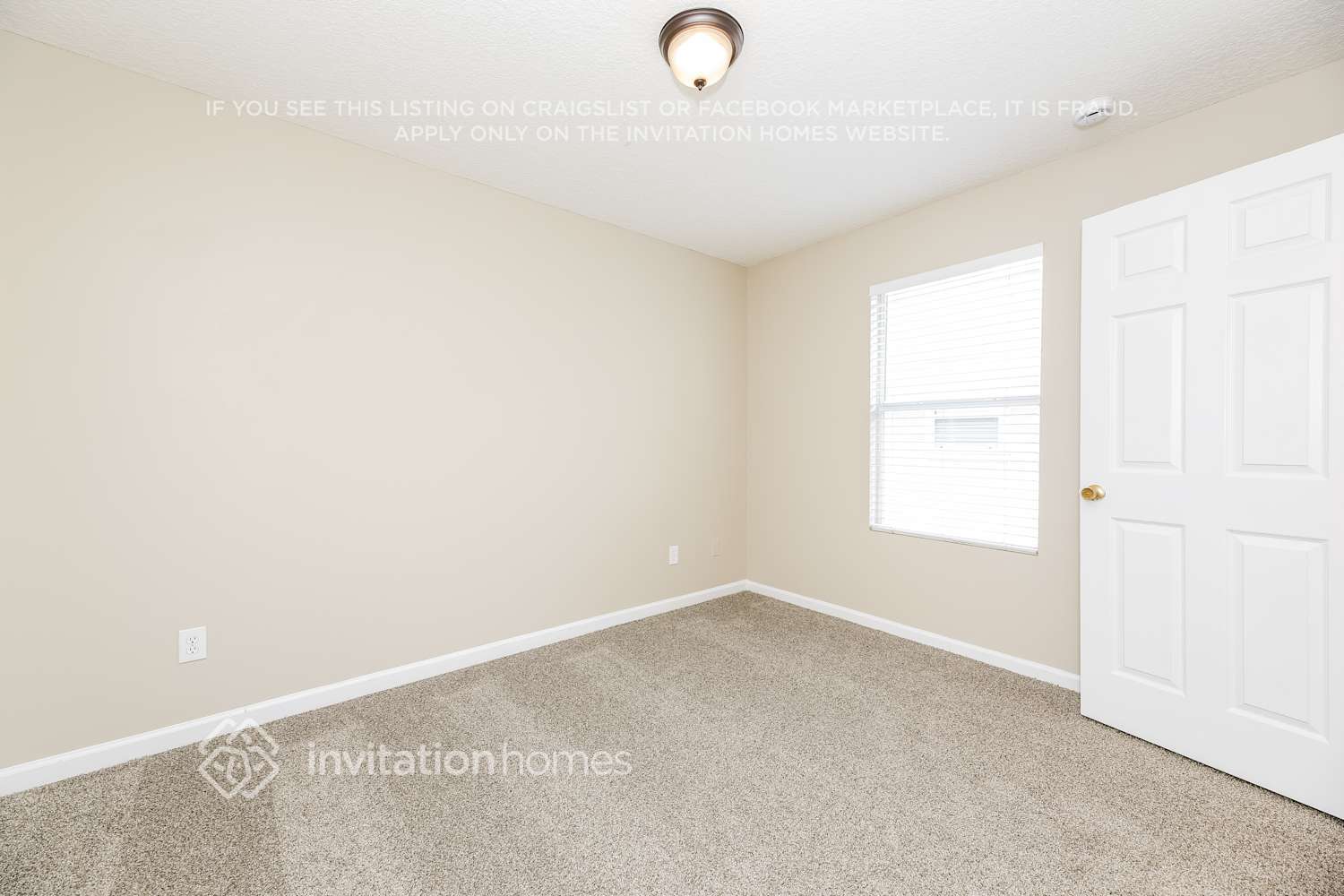 Building Photo - 1237 Homard Pl