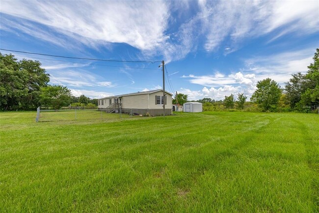 Building Photo - 3301 County Rd 547
