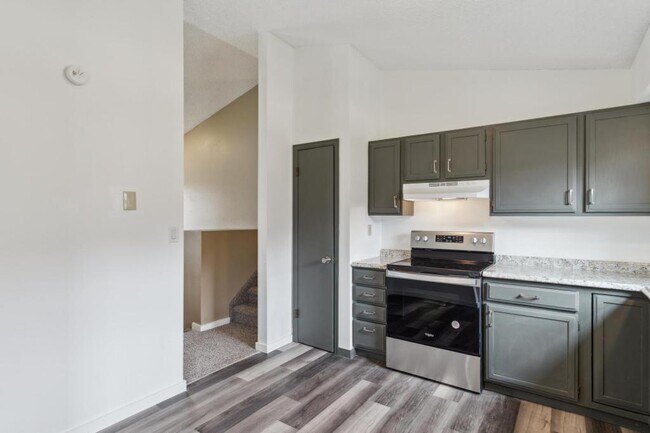 Building Photo - 5245 Mule Deer Dr