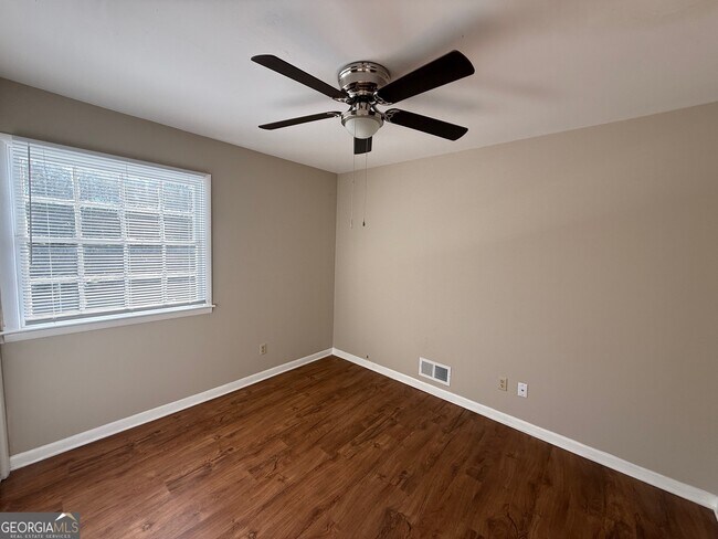 Building Photo - 100 Citation Ct