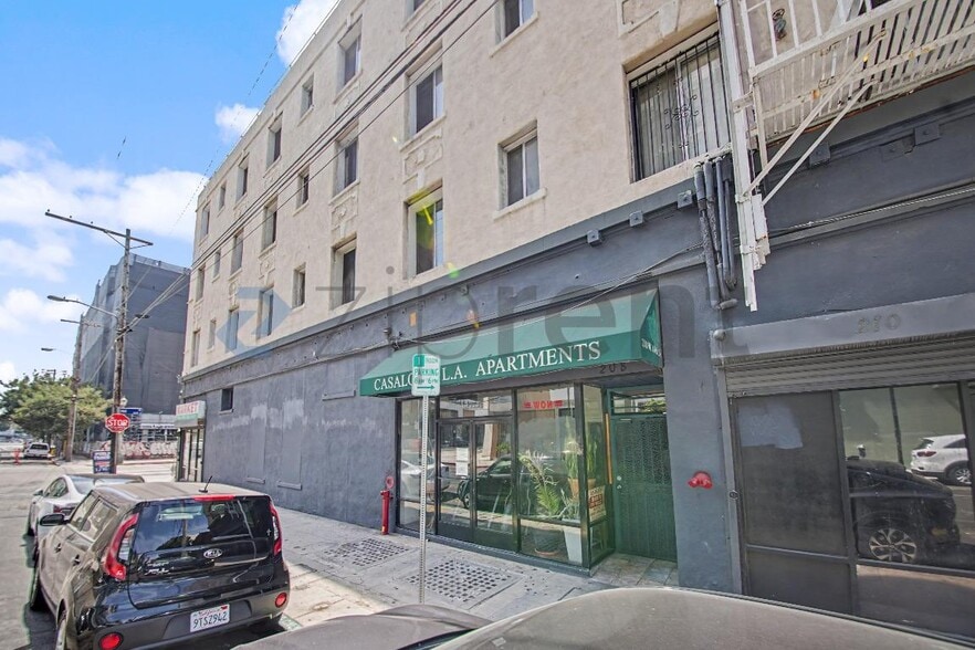 Building Photo - Unit 406