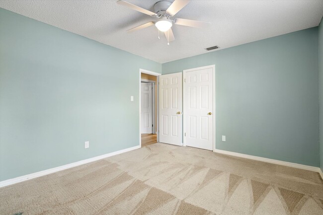 Building Photo - UPCOMING LISTING