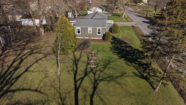 Building Photo - 4582 Maiden Ln