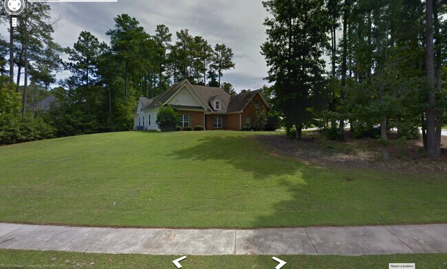 front yard - 100 Pine Shoals Trl