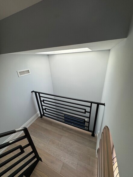 Building Photo - 230 S 3rd St