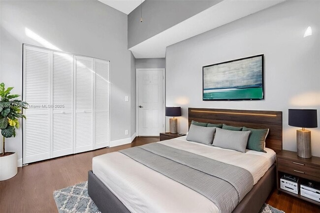 Building Photo - 8442 NW 57th Dr