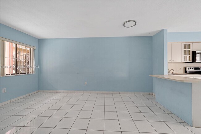 Building Photo - 5490 W 21st Ct