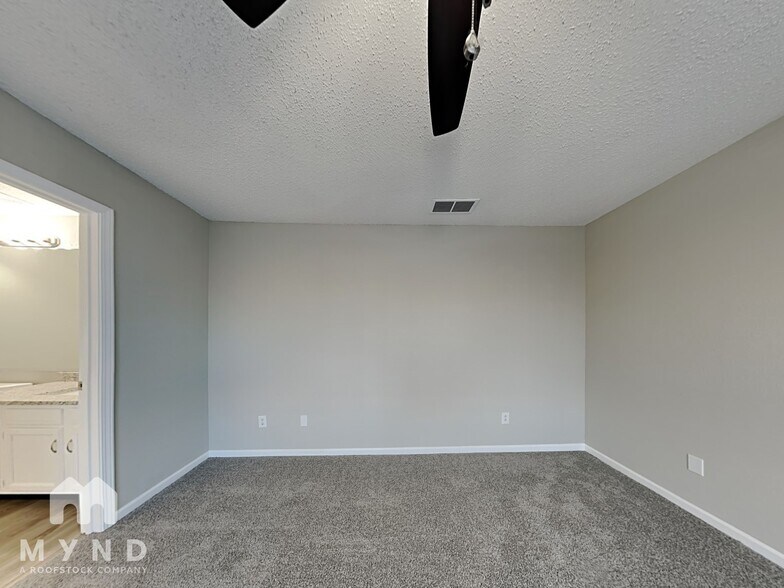 Building Photo - 1315 Osprey Way