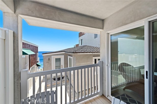 Building Photo - 1055 Gaviota Dr