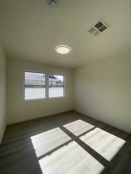 Building Photo - 14519 Fox St